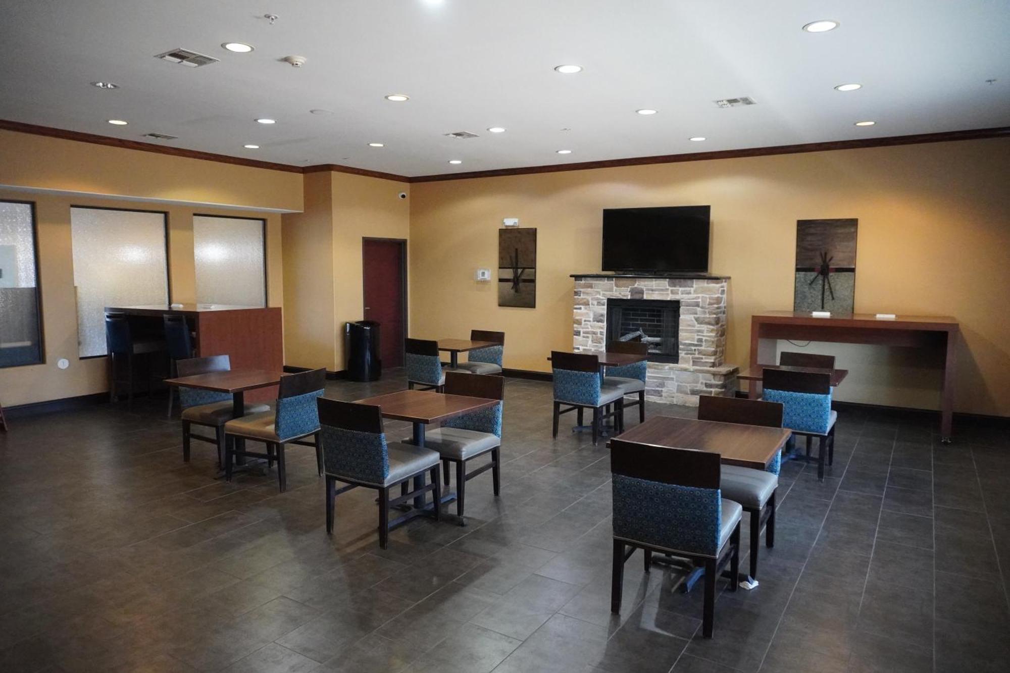 Comfort Inn & Suites Monahans I-20 Bagian luar foto